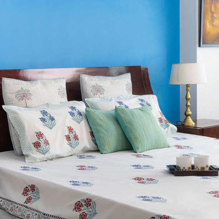 Sapphire  Blossom Cotton Bedsheet (Blue)