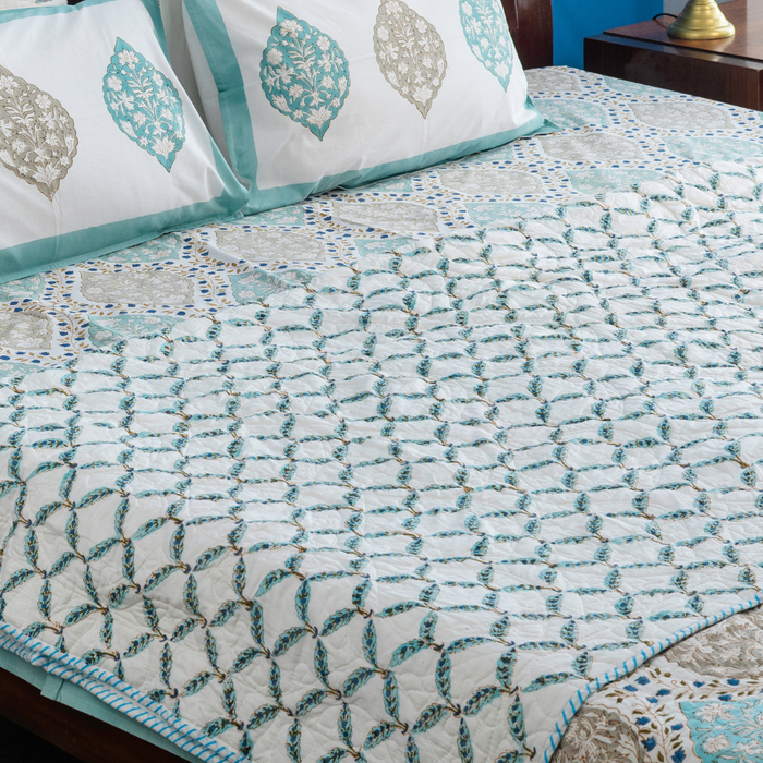 KalaIndia Green Tranquil Quilt (Double) – quilted bed sheets (flat lay view)