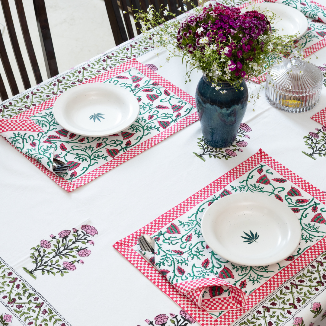 KalaIndia Spring Table Mat – table mats and runners (close-up of the print detail)